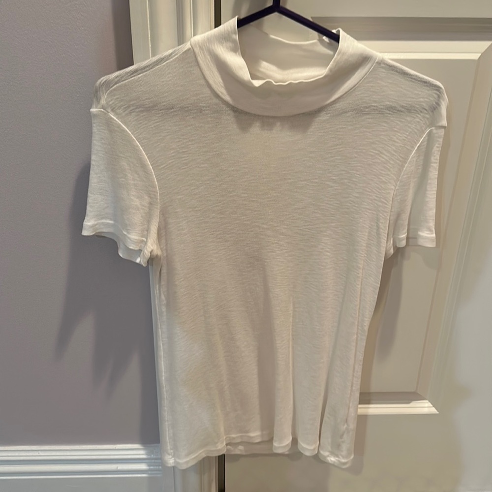 Splendid Women's White Open Back Fitted Turtleneck Short Sleeve T-Shirt